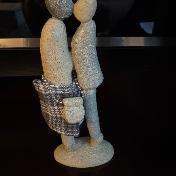Abstract Stone Couple Sculpture - Picture 1 of 2